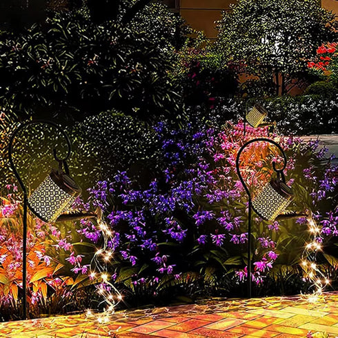 Watering Can with Lights, Solar Lights for Outdoor Garden Art Decor Hanging Solar Lanterns, Metal Waterproof for Walkway Yard Pathway Patio Table...