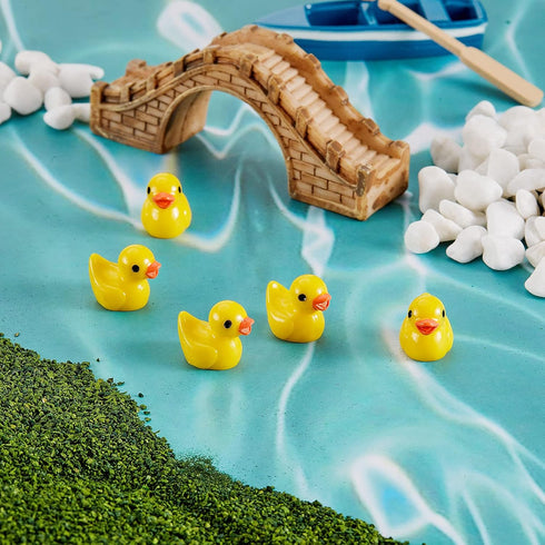 50 Pieces Mini Resin Ducks Decoration Miniature Ornament Tiny Ducks for DIY Garden Dollhouse Duck Accessories Baby Shower Birthday Party Favors De...