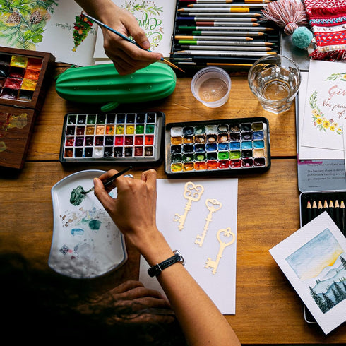 Amosfun 20PCS Unfinished Wooden Cutouts Hollow Art Craft Embellishment for Wedding Birthday Party Home Decoration...