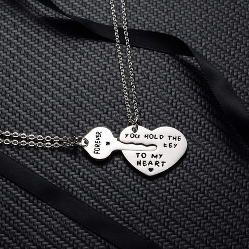 YEEQIN 2PCs Couples Necklaces, Couple Necklace Set, Gifts for Girlfriend Wife, Personalized Couples Jewelry - You Hold The Key to My Heart Forever...