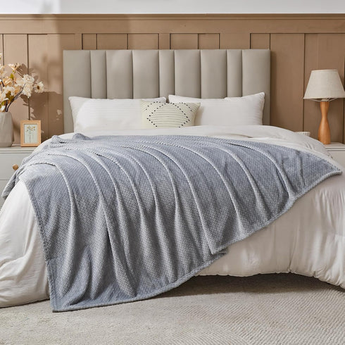 NEWCOSPLAY Super Soft Throw Blanket Grey Premium Silky Flannel Fleece Leaves Pattern Lightweight Bed Blanket All Season Use (Grey, Throw(50"x60"))...