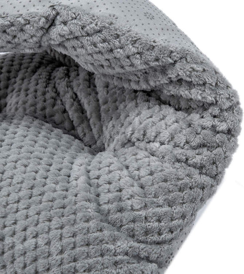 WONDER MIRACLE Fuzzy Deluxe Pet Beds, Super Plush Dog or Cat Beds Ideal for Dog Crates, Machine Wash & Dryer Friendly (15" x 23", S-Grey)...