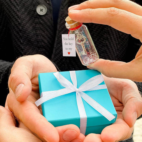 Kseniya Revta Anniversary Present for Her & Him, Romantic Gift to Boyfriend & Girlfriend, Message in Bottle I Love You Gifts Wife Husband (Key - Y...