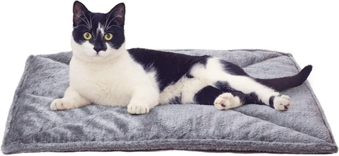 Furhaven ThermaNAP Self-Warming Cat Bed for Indoor Cats & Small Dogs, Washable & Reflects Body Heat - Quilted Faux Fur Reflective Bed Mat - Gray, ...