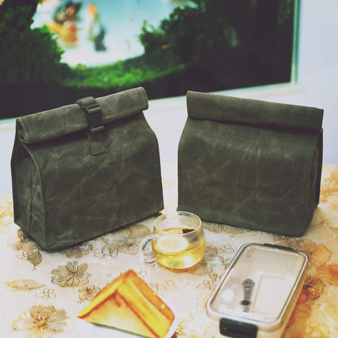 Kaaltisy Heavy Duty Lunch Bags Waxed Canvas Roll-top Lunch Boxes Waterproof Reusable Lunch Bag with Adjustable Buckle, Green, Hard Handfeel...