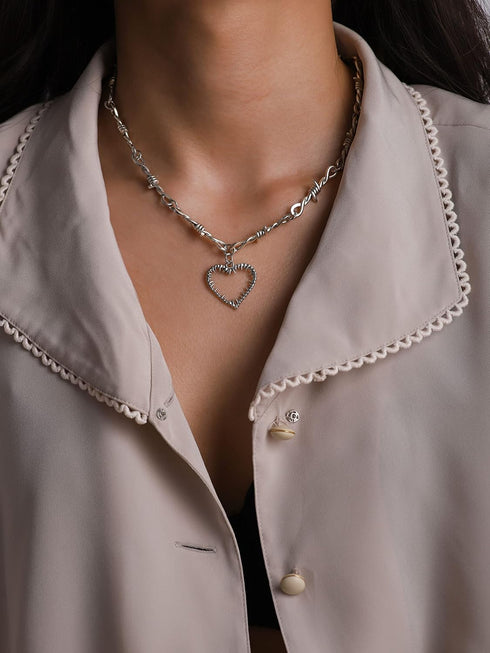 Sacina Gothic Barbed Wire Heart Necklace, Zinc Alloy Heart Pendant, Goth Jewelry Gift for Women...