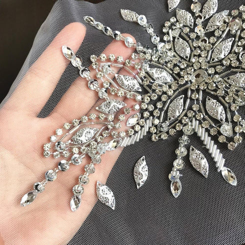 Exquisite Uniquely Pure Handmade Bright Crystal Patches Sew-on Rhinestones Applique with Stones Sequins Beads for Wedding Dress DIY Manual Accesso...
