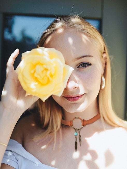 Hicarer 3 Pieces Suede Choker Necklaces American Indian Feather Handmade Necklaces Adjustable Leather Turquoise Choker Necklace Moon Crescent Pend...