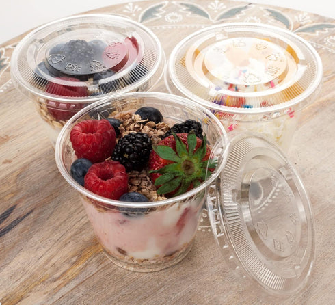 Golden Apple,9oz Plastic cups with flat lid no hole 50sets...