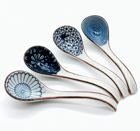 Asian Soup Spoon,Ceramic Ramen Spoon,6.4inch Japanese Pho Spoon with Long Handle for Miso,Dumpling,Noodles,Wonton (Blue and White Porcelain, Set o...