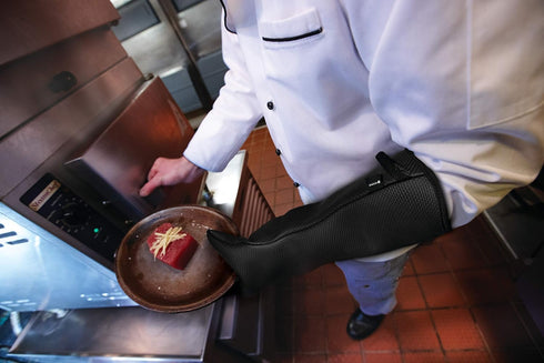 San Jamar UCMX15BK Textured Neoprene Oven Mitt with WebGuard, 15" Length, Black...