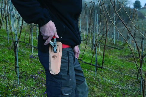 Felco Leather Holster (F 910) - Tool Pouch for Pruning Shears or Construction / Utility Tools 26 x 16 x 12 cm...