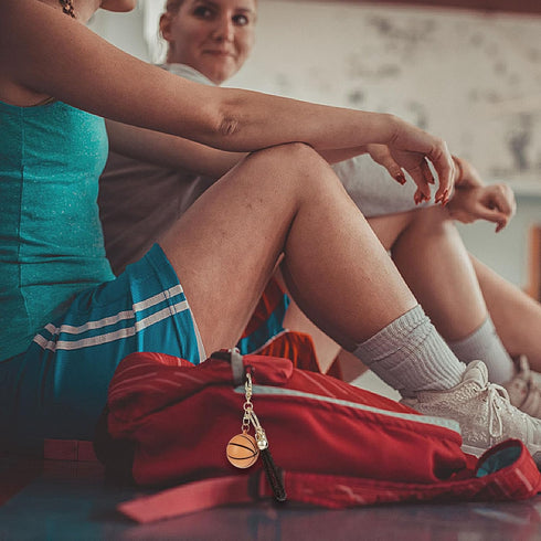 Basketball Gift Keychain, Novelty Sports Ball Key Chain for Boys Sports Fan Basketball Key Rings Inspirational Gift...