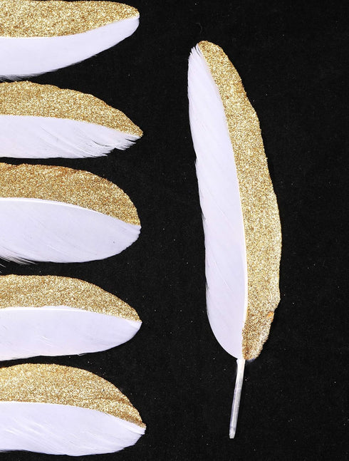 BABEYOND 42 Pcs 1920s Gatsby Gold Dipped Feather Natural Décor Glitter Feather for 20s Party Decoration Wedding Decoration (White & Gold)...