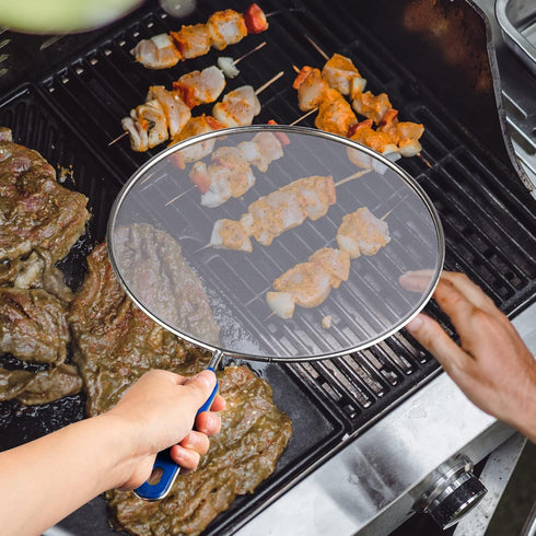 8 Inch Grease Splatter Screen Guard Stainless Steel Splash Screen Protector Guards with Handle Splash-Proof Frying Pan Mesh Pot Lid Cover for Kitc...