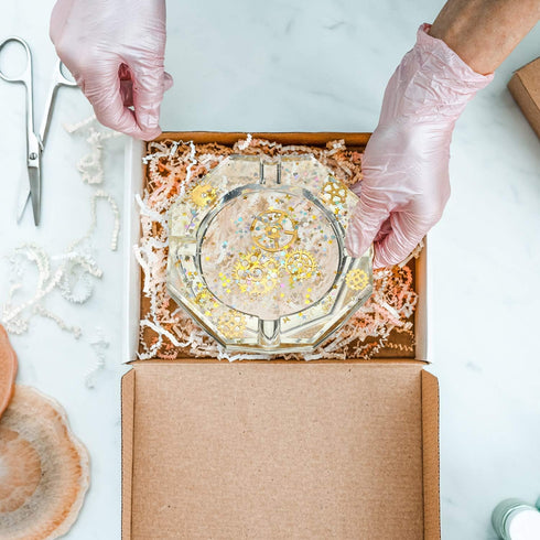 WILLBOND 4 Pieces Silicone Large Resin Mold Square Coaster Casting Heart-Shaped Rhombus Shape Coaster Round Shape Epoxy Mold for DIY Resin Making,...