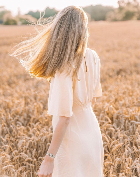 MASTOP Women's Classic Simple Petite Electronic Quartz Watch Stainless Steel Square Slim Led Watch Digital Watch...