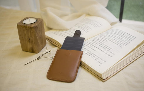 Allocacoc Slim wallet, DesignNest DAX wallet, Cascading pull-tab wallet, Hold upto 6 cards, small wallet, Card holder, Purse (Brown, Leather)...