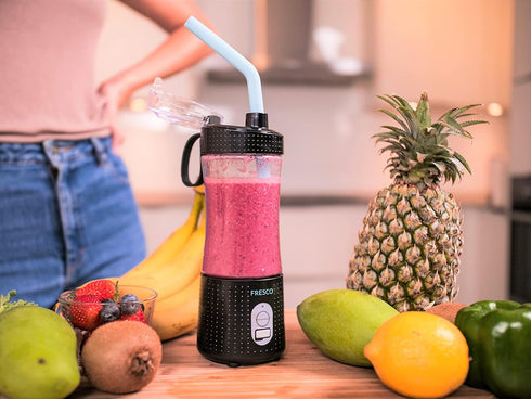 Portable Blender for Shakes and Smoothies, Personal Size Blender, Fruit Smoothie Blender, Milkshake – Juicer Mini Blender 4000 mAh USB Rechargeabl...