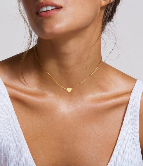 Foxgirl Gold Heart Necklaces for Women 14k Gold Plated Pendant Necklace Simple Cute Necklaces for Women Dainty Layered Choker Necklaces for Women ...