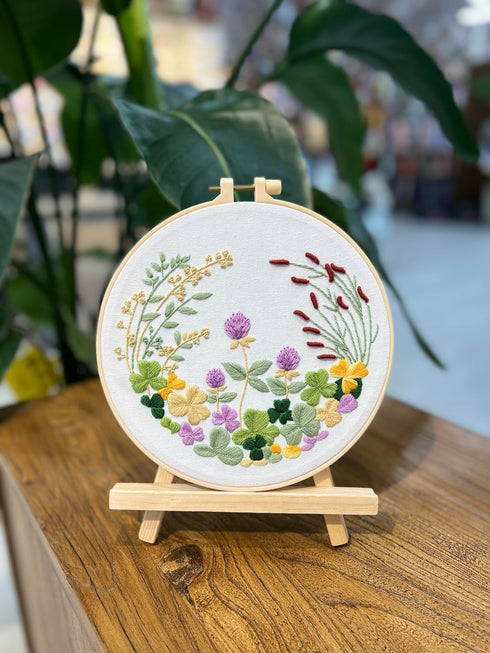 Maydear 4 Pack Embroidery Starter Kit with Pattern, Stamped Cross Stitch Kits for Beginners Adults with Embroidery Hoop and Instructions, Hand Emb...