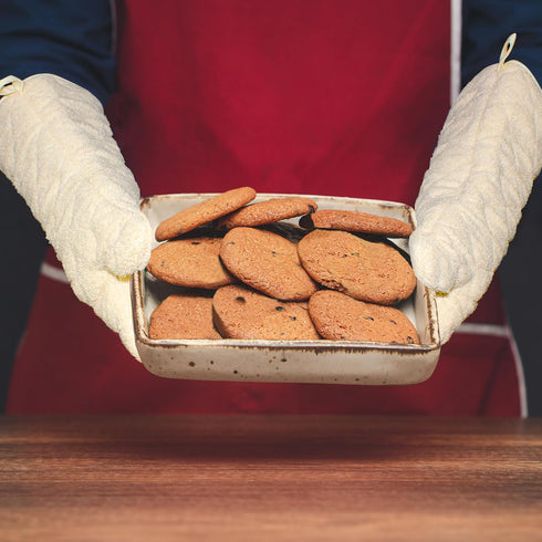 Nouvelle Legende Quilted Cotton Terry Oven Mitts for Baking, BBQ, and Cooking Protection, Heat-Resistant Gloves for Kitchen and Grill, Comfortable...