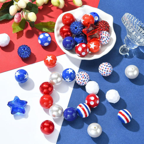 DanLingJewelry 50Pcs Random 20mm Acrylic Round Beads Independence Day Acrylic Beads Red White Blue Spacer Beads for Crafts Jewelry Making...