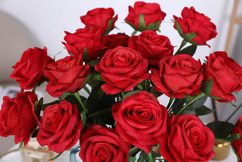 JUSTOYOU 10Pcs Artificial Roses Flowers, Realistic Blossom Roses, Real Touch Silk Rose, Single Fake Flower Long Stem Bouquets for Home Wedding Par...