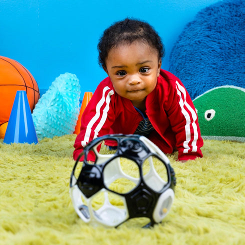 Bright Starts Oball Grippin' Goals Rattle Soccer Ball - Black & White, Easy-Grasp Toy for Newborn and Up...