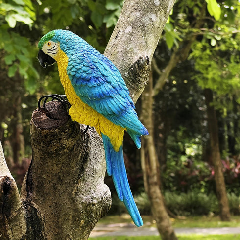 Realistic Parrot Sculpture Resin Hanging Parrots Garden Statues Lifelike Bird Figurines Landscape Ornament Patio Yard Lawn Figurine Tree Decor(Blu...