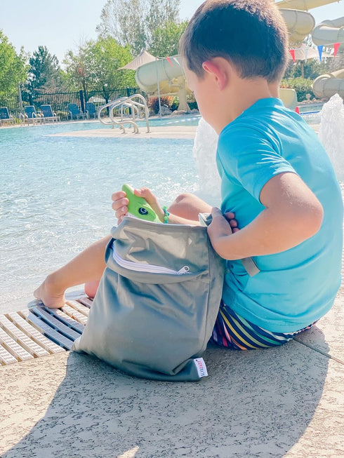 ALVABABY 3pcs Baby Cloth Diaper Wet Dry Bags Waterproof Reusable with Two Pockets Travel Beach Pool Daycare Soiled Baby Items Yoga Gym Bag for Swi...
