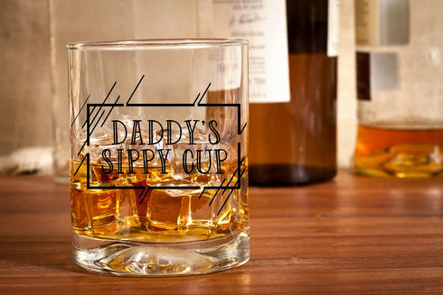 COOL AF Daddy’s Sippy Cup Whiskey Glass - Funny Whiskey Glasses & Bourbon Gifts for Men - Dad Gifts for New Dads & Husbands - Scratch Resistant, D...
