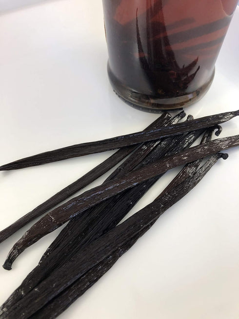 12 Tahitian Vanilla Beans Grade A for Extract, Cooking and Baking. 6"-7" Fresh NON-GMO Gourmet Whole Pods by FITNCLEAN VANILLA....