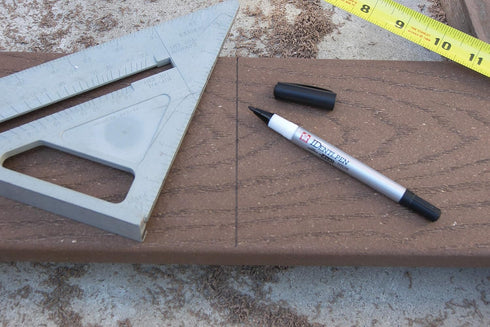 Sakura Identi Pen Two-Pointed Black Marking Pen...