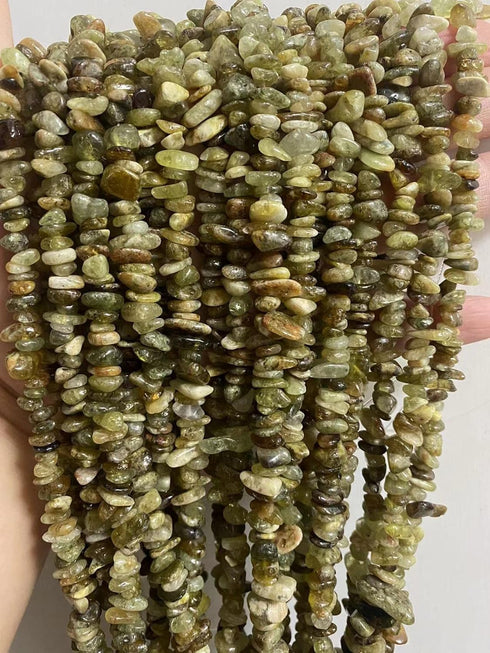 5-8mm Natural Green Garnet Gemstone Chips Healing Gravel Bracelets Necklace Kit Irregular Tumble Stone Beads DIY Crafts Design Jewelry Making 32"...