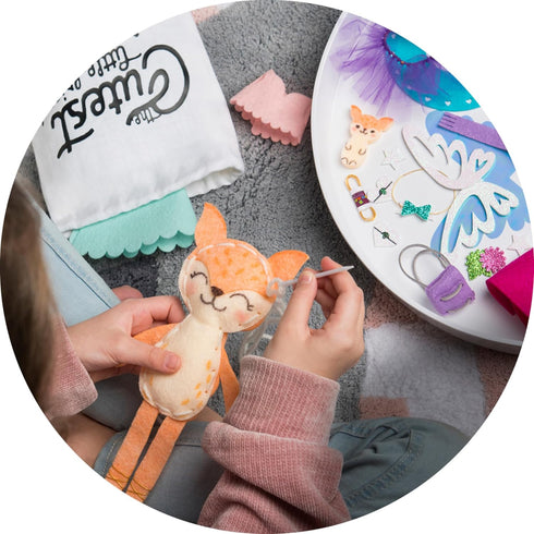 Craft-tastic – Make a Fox Friend Craft Kit – Learn to Make 1 Easy-to-Sew Stuffie with Clothes & Accessories...