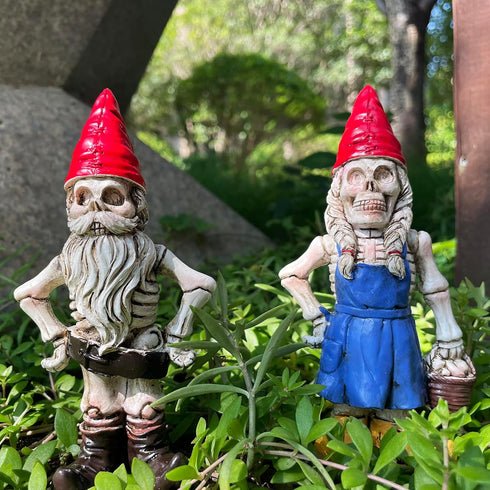 2PCS Male and Female Halloween Skeleton Gnome Couple Garden Statue Zombie Gnome Sculptures Resin Dwarf Figurines for Indoor Home Ornaments Outdoor...