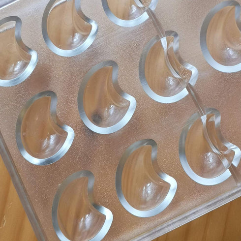 Moon Shaped Polycarbonate Chocolate Mold Hard PC Candy Mold Tray Clear Chocolate Tray...