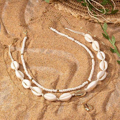 Cowrie Shell Necklace for Women Natural Sea Shell Beads Choker Necklace Gold Shell Charm Necklace Adjustable Layered Seashell Beach Necklace Summe...