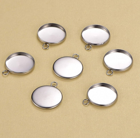 50pcs 10mm 12mm 16mm 18mm 20mm Stainless Steel Round Blank Bezel Pendant Trays Base Cabochon Settings Trays Pendant Blanks for Jewelry Making DIY ...