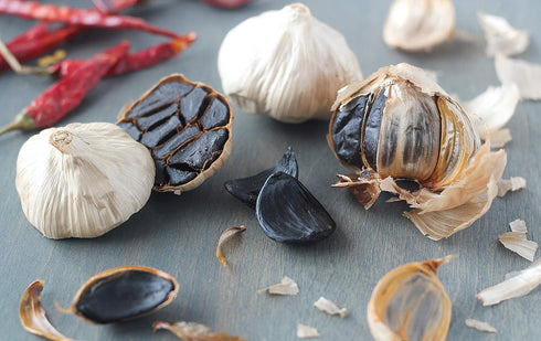 Black Garlic Extract Powder by HealthyJourney - Pesticide Free - Non-GMO - Vegan - Gluten Free - Rich in Antioxidant - 6 OZ...