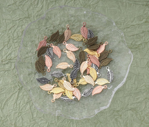 50 Pcs Leaf Charm Beads Metal Small 1.4 x 0.6 cm Tree Leaves Pendants for Crafting Jewelry Making Kit Findings Necklace Bracelet DIY Decoration Su...