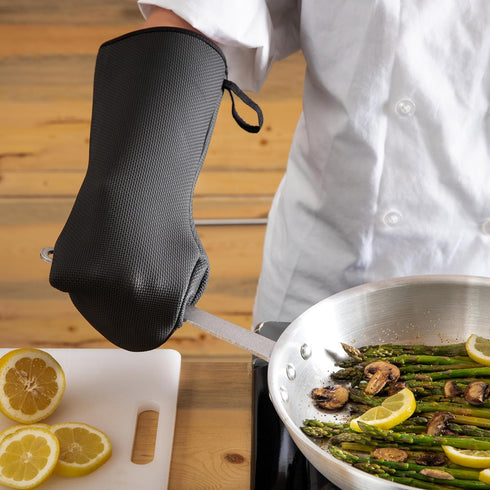 San Jamar UPM15BK Textured Neoprene Ultigrips Puppet Temperature Protection Oven Mitt with WebGuard, 15" Length, Black...