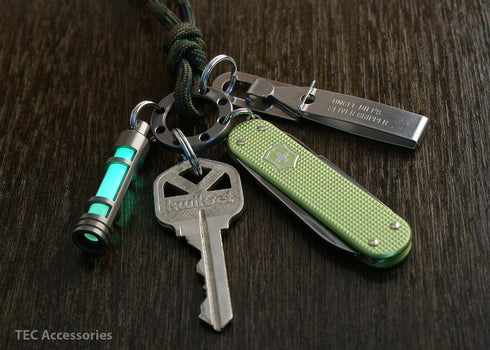 UFO -Titanium Keychain Organizer for Everyday Carry Keyring Customization, Key Organizer, Holder, Pocket Key Chain, Keeper, Compact, 8 holes...