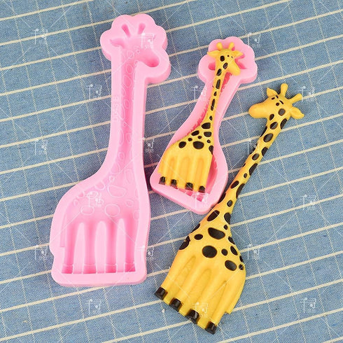 2Pcs/Set Mother & Son Giraffe Fondant Molds Animal Silicone Gum Paste Sugarcraft Paper Clay Mold Cake Decorating Tool...