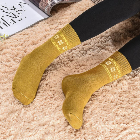 Pack of 4 Winter Warm Thick Wool Socks Women socks Hiking Socks Knit Outdoor Recreation Socks for Women Soft and Comfortable Terry Socks New 2022...