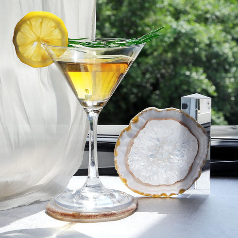 Natural Agate Coaster Set of 4, 3.5-4" Crystalline Geode Stone Coasters for Drinks Coffee Table Decor Agate Slices Glass Cups Holder for Home Gues...