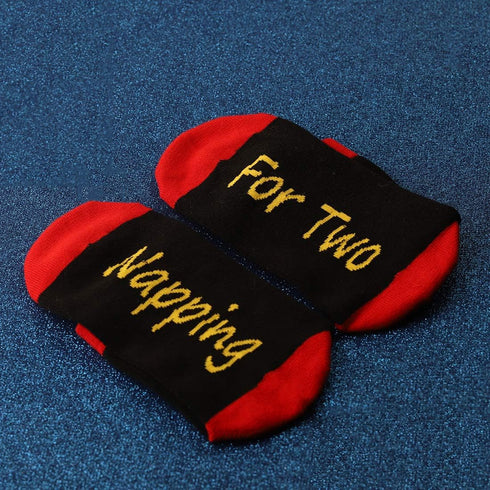 JXGZSO Pregnancy Gift Mommy To Be Socks Gifts Napping For Two Mom Sock Pregnant Mom Gift (Napping For Two Socks Set)...