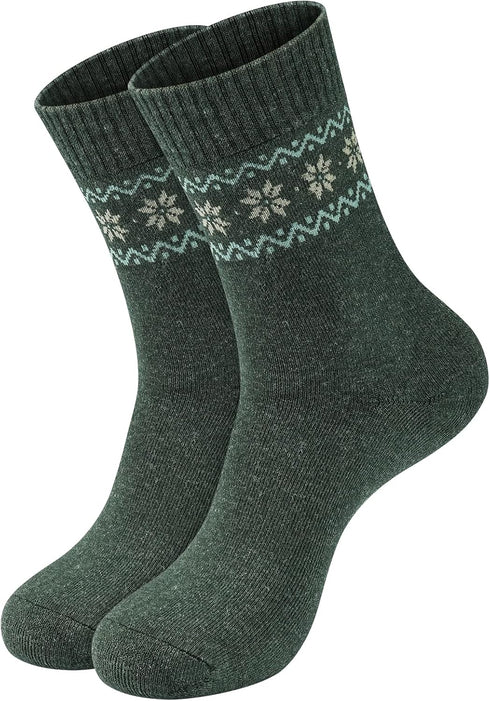 Pack of 4 Winter Warm Thick Wool Socks Women socks Hiking Socks Knit Outdoor Recreation Socks for Women Soft and Comfortable Terry Socks New 2022...