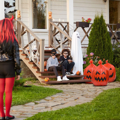 12 Pieces Pumpkin Lawn Bags Halloween Plastic Leaf Bags Pumpkin Pattern Lawn Bags for Outdoor Fall Halloween Trash Bag Decoration Pumpkin Lawn Bag...